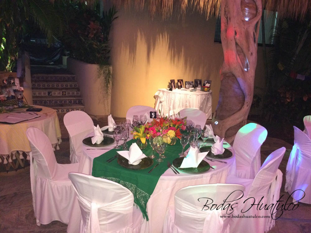 boda en playa, beach wedding, Oaxaca, México, Bodas Huatulco, Wedding Planner