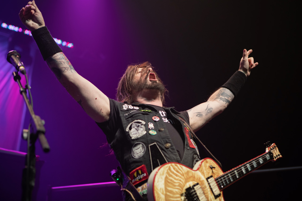 Gary Holt of Exodus @ the Fox Theater (Photo: Sean Reiter)