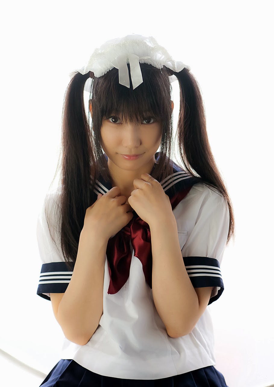 hot asian schoolgirl cosplayer