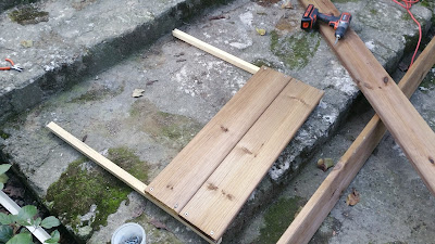 Fabrication d'un carré potager en bois avec châssis polycarbonate -Tuto