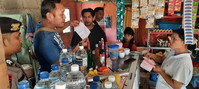 Polisi Sita Ratusan Botol Miras dari Salah Satu Warung di Tanjung Uncang
