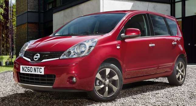 Nissan Note Black. Jazz Notes-rival Nissan has