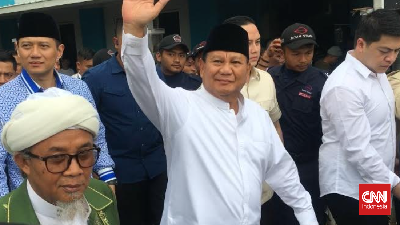 Saya Melihat Roda Pembangunan Negara Berjalan  Ungkap Prabowo Puji Jokowi