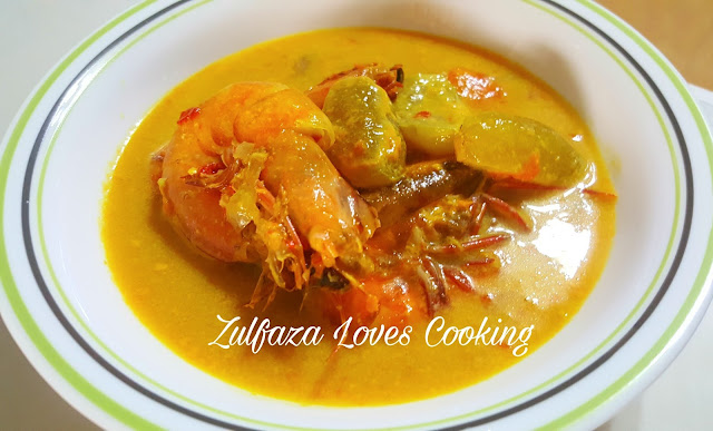 ZULFAZA LOVES COOKING: Masak lemak udang dengan belimbing ZULFAZA LOVES COOKING: Masak lemak udang dengan belimbing