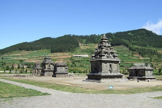 Komplek Candi Arjuna Dieng