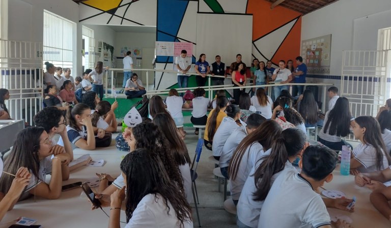 Em Riacho dos Cavalos, ECIT Daniel Carneiro promove palestra e incentiva estudantes a atualizarem caderneta de vacinação