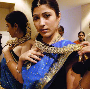 south indian wedding jewellery South Indian actress Kajal