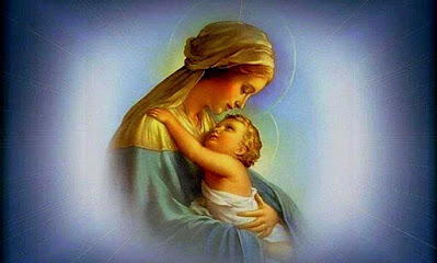 Истинската майка има първо любов към Бога