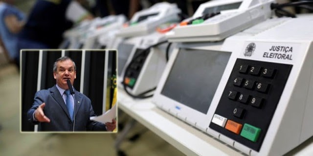 PEC quer prorrogar até 2022 os mandatos dos atuais prefeitos e vereadores para unificar eleições