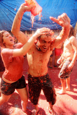 Tomatina Tomato Fight 2010 Seen On www.coolpicturegallery.net