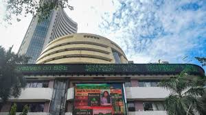 Sensex climbs 300 points, touches record high powered by Reliance Industries gains