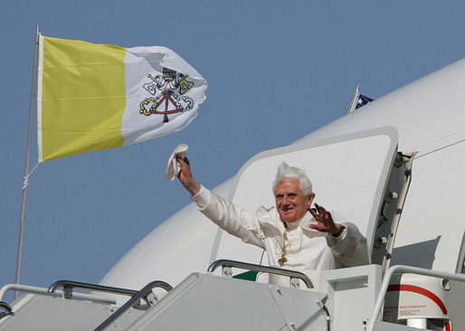 pope benedict xvi coat of arms. enedict xvi coat of arms.