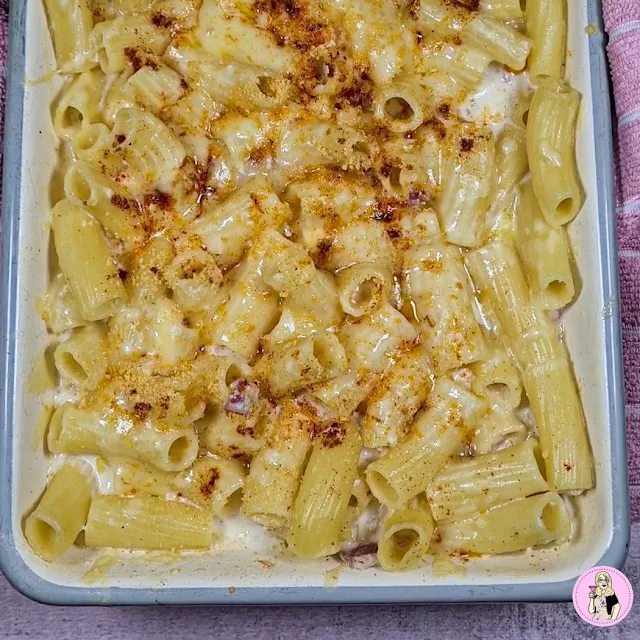 Three Cheese & Bacon Pasta Traybake Recipe slimming low calorie