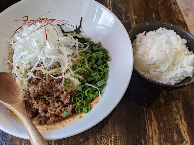 【夏季限定】長崎市のおすすめランチはBABAKEです！冷製汁なし担々麺をおすすめしよう！