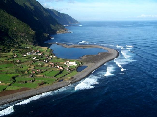 FAJÃ DA CALDEIRA, RIBEIRA SECA