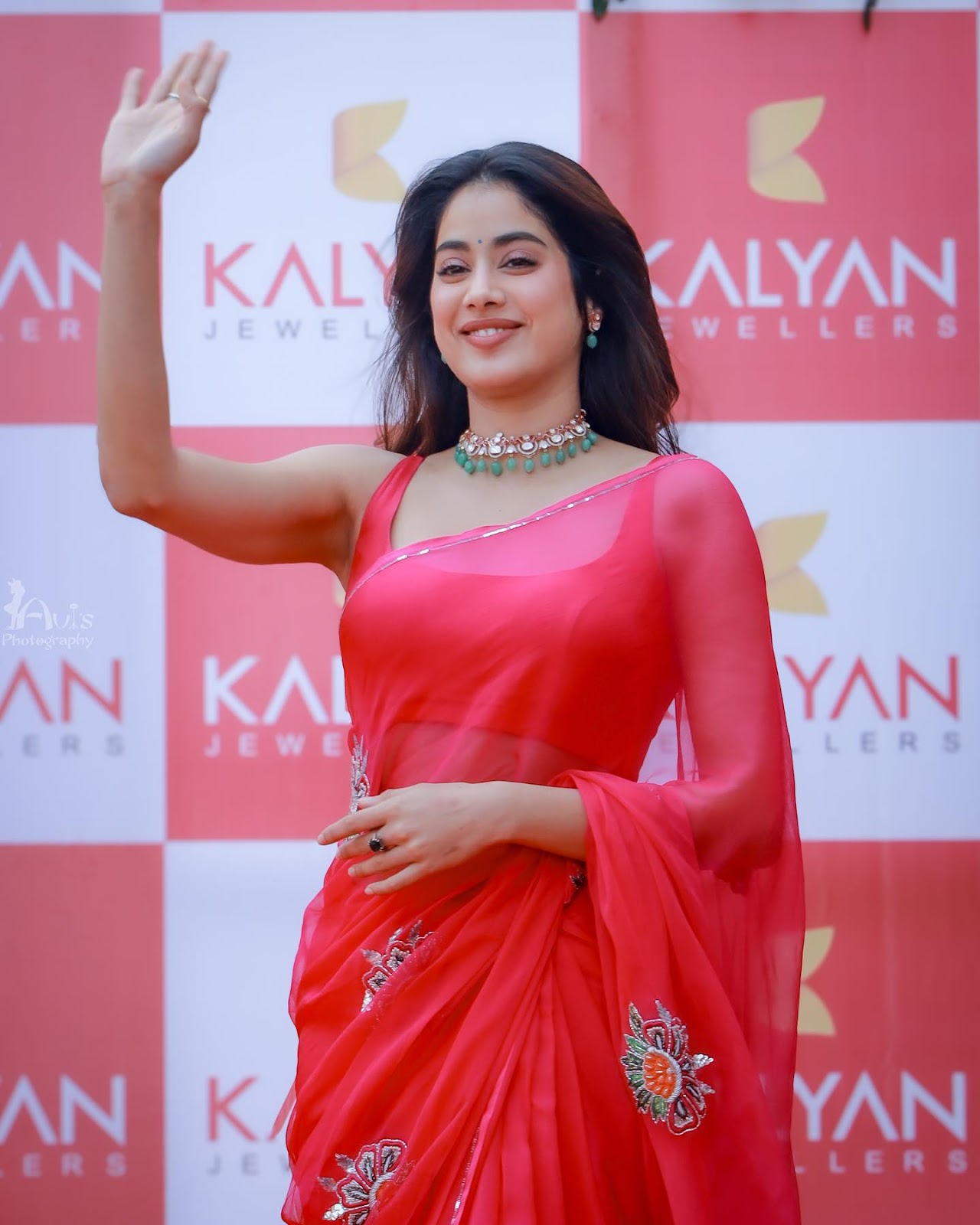 Janhvi kapoor pic