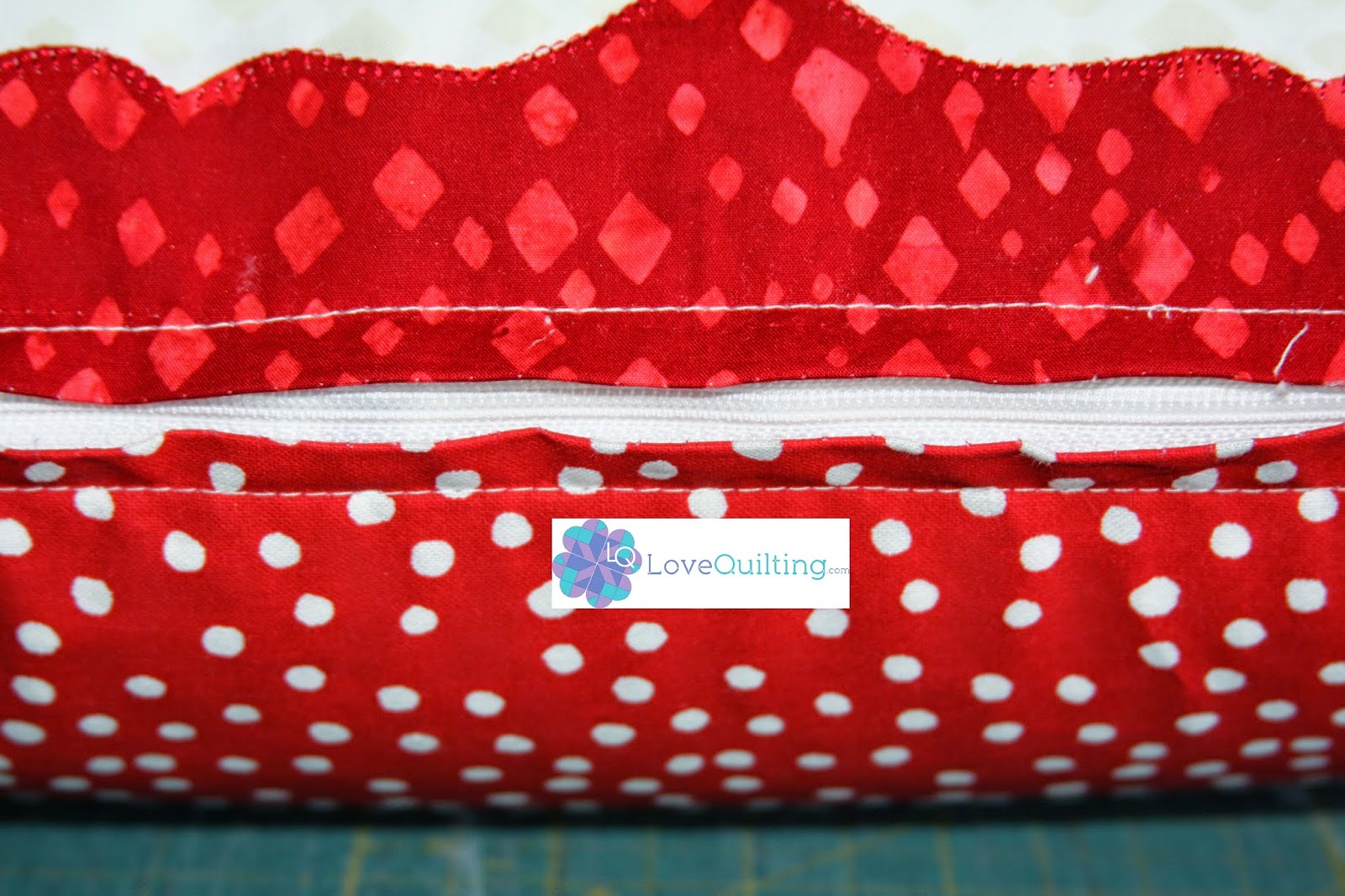 http://www.lovequilting.com/shop/free-lovequilting-com-exclusive/zipper-pillow/