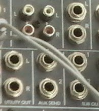 Jack Aux Send pada Audio Mixer