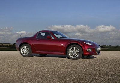 2013 Mazda MX-5 Roadster Coupe