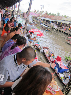 Amphawa Floating Market