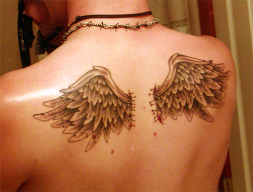 small tattoos Angels Wings Tattoos Angels Wings Tattoos Burgess07