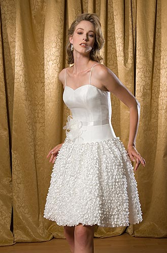 Short White Wedding Dress on Short Fabulous Wedding Dresses For The Modern Bride