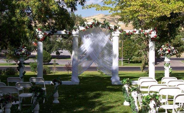 Outdoor Wedding Decorations