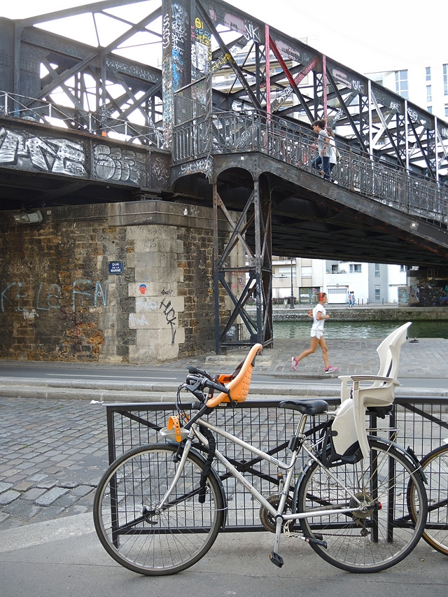 Parijs: Paris Plage aan het Bassin de la Villette