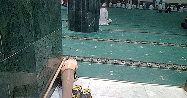 Pesan Dari Mekkah Ini 'Tampar' Pemilik Kaki Normal yang 