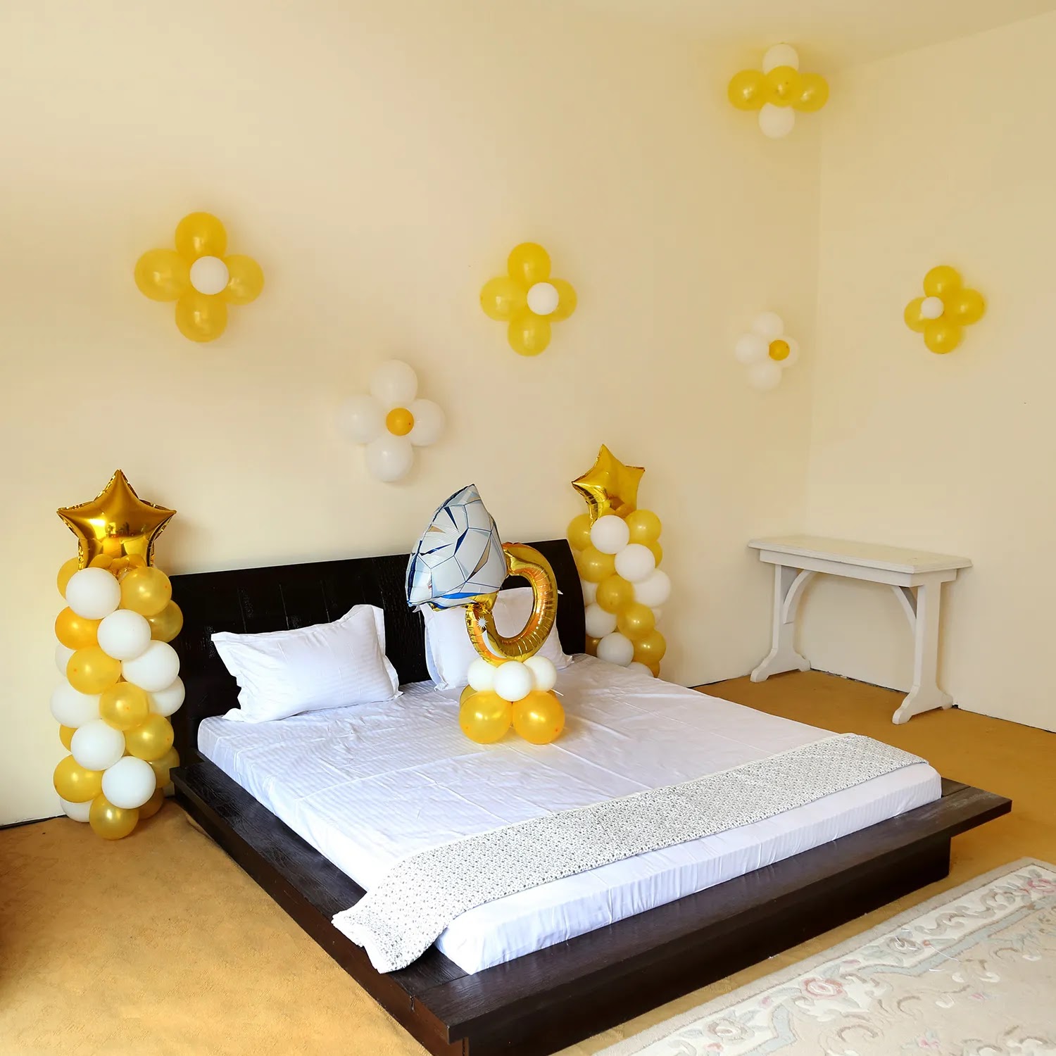 Propose Room Decoration with Ring Balloon