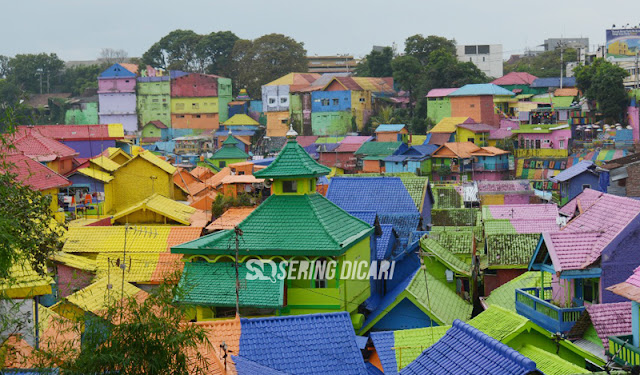 Perbedaan Kampung Wisata Tridi dan Warna Warni Jodipan Malang
