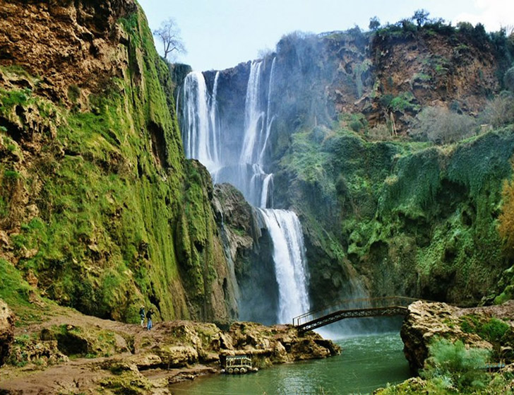 Empat Air Terjun Terindah di Empat Negara