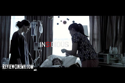 <img src="INSIDIOUS.jpg" alt="INSIDIOUS Dalton dalam kondisi koma">