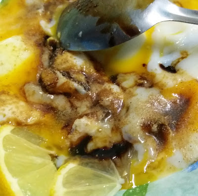 Sarapan Telur Setengah Masak Campur Jus Lemon