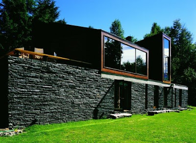 Simple Modern House design Toronto Canada