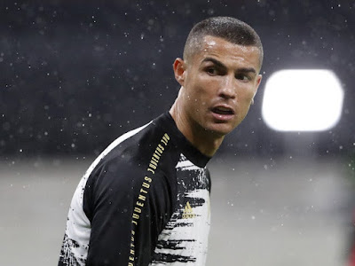 Paris Saint-Germain menolak mengesampingkan kepindahan Cristiano Ronaldo - Bengkelhoki