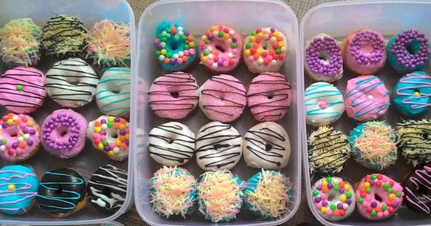 Keren Spanduk Donat Kentang - Erlie Decor