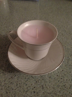 Tea cup candle