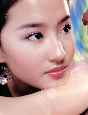 Lui Yi Fei - Prettiest Chinese Actress