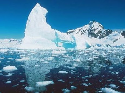 Foto de glaciales deshielándose por el Día Meteorológico Mundial