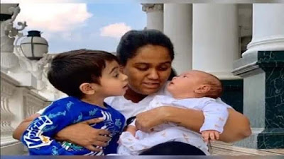 Salman Khan Sister Arpita Khan Sharma Poses With Kids Aahil And Aayat Photos Viral