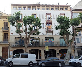 Edificio de la Sala Mercè en Arenys de Mar