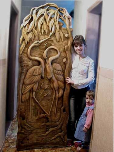 PICTURE BUGS: Wood Carving