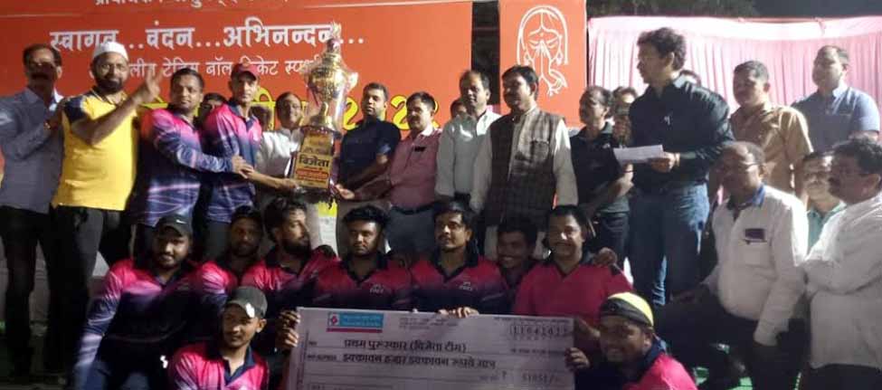 jhabua news- History-created-in-the-7-day-Jhabua-Premier-League-night-cricket-competition-of-the-social-federation