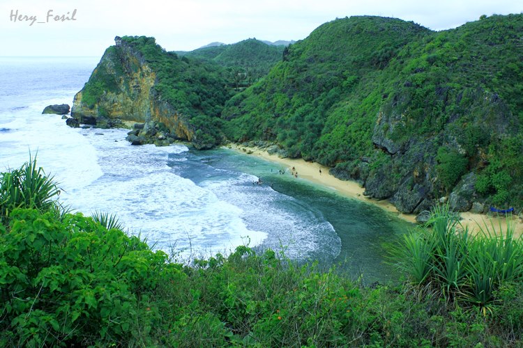 Wisata Jogja : Daftar Pantai-Pantai Di Gunungkidul 