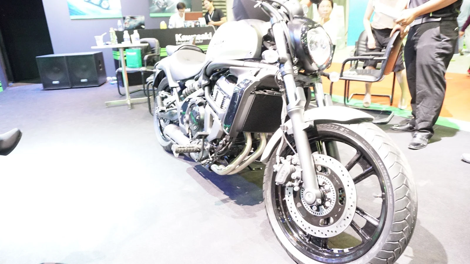 Cận cảnh siêu xe Kawasaki Vulcan S ABS tại VMS 2016