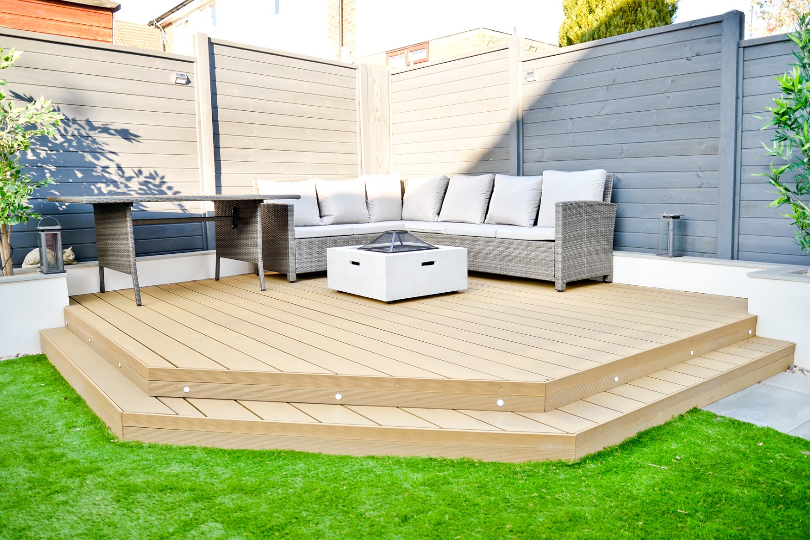 Modern back garden makeover, before and after garden makeover, composite decking, landscaped garden, modern gardens, artificial grass,