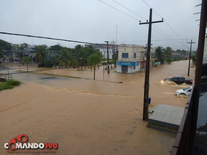 JI PARANÁ: Córrego dois de abril transborda e deixa famílias desabrigadas