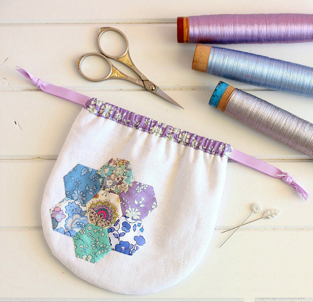 Pretty Drawstring Pouch Tutorial