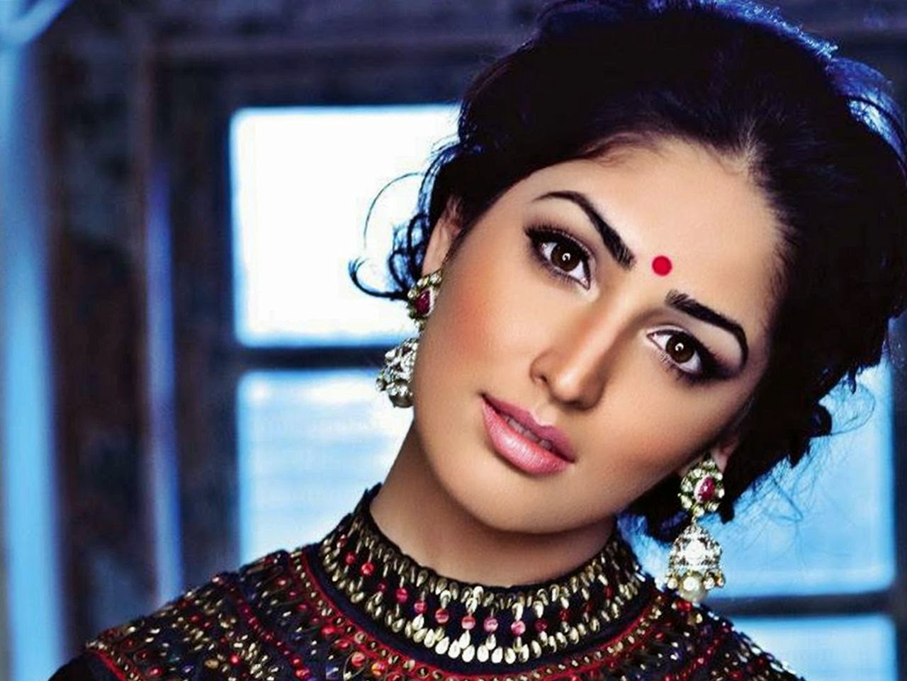 Yami Gautam HD wallpapers Free Download